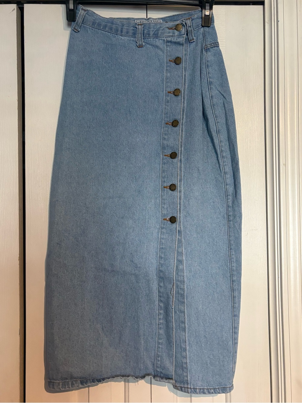 High-Rise Light Blue Denim Long Skirt with Button-Front Detail